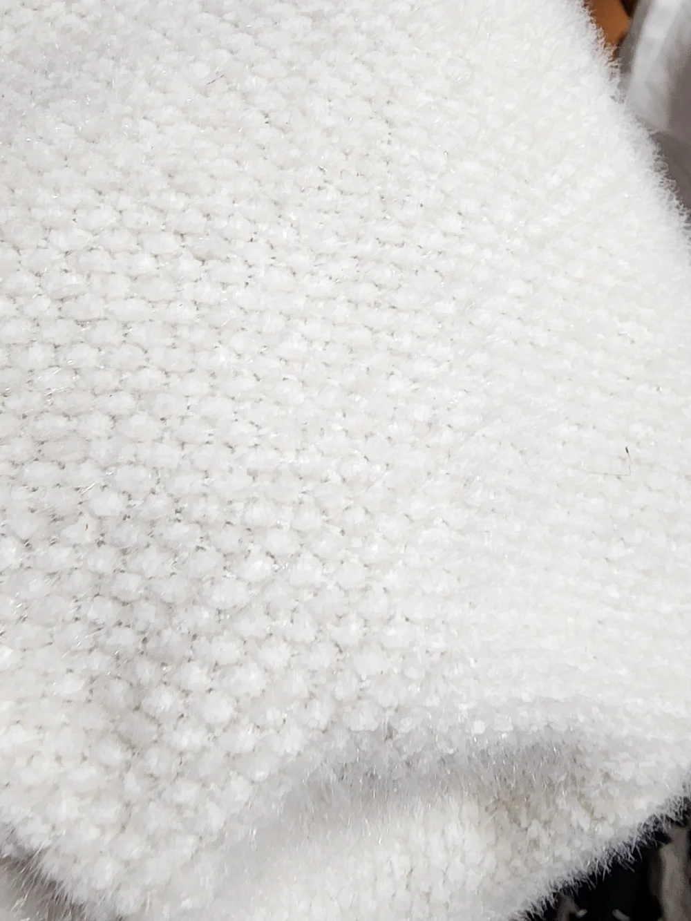 bebe White Pearl-Trim Baker Boy Cap